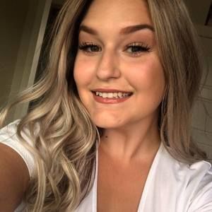 Meet your Posher, Courtney